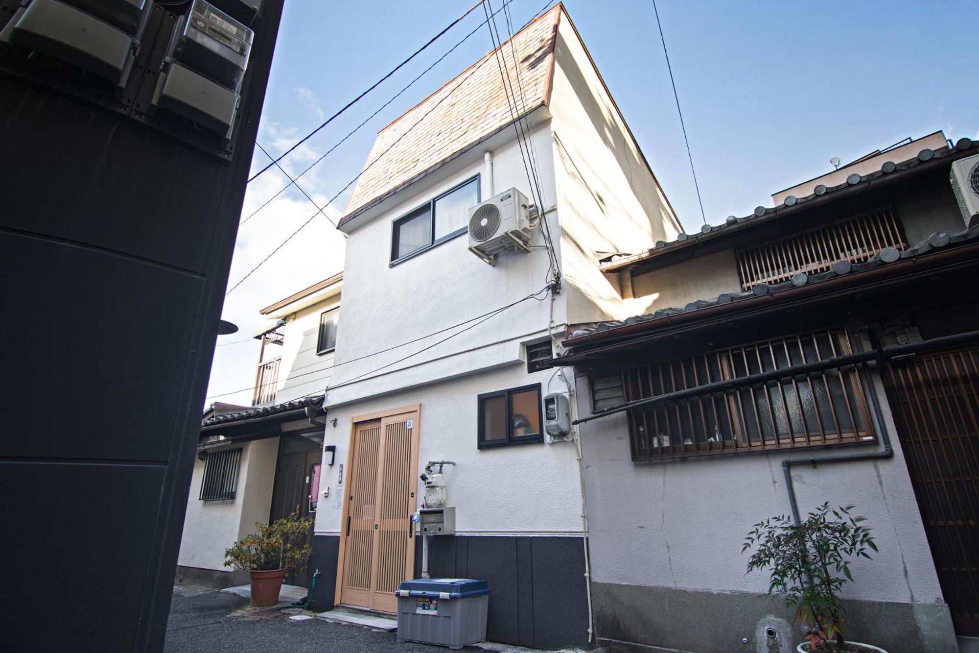 Apartamento 山house中津 最大10人 中津駅まで徒歩6分 梅田まで電車4分行ける！　 Osaka Exterior foto